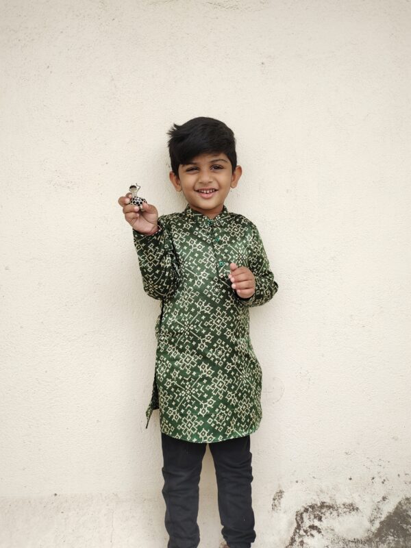 Green kurta in mashru silk