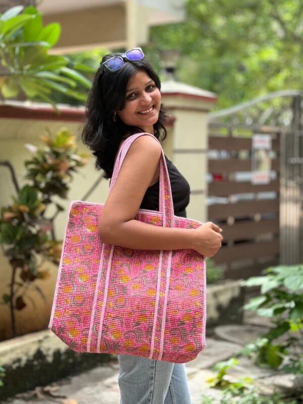 Quilted cotton tote bag pink